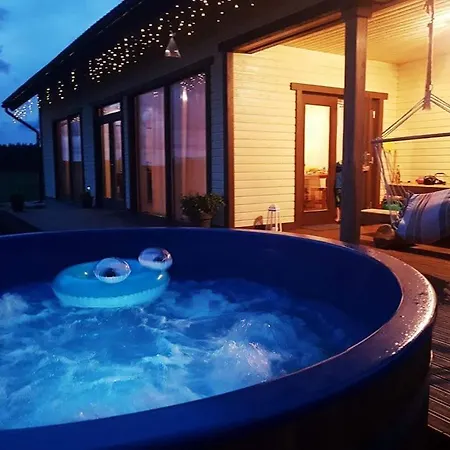 Nyaraló Marise Holiday Õeste